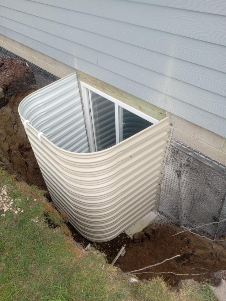 Egress Windows (7) Egress Windows 7